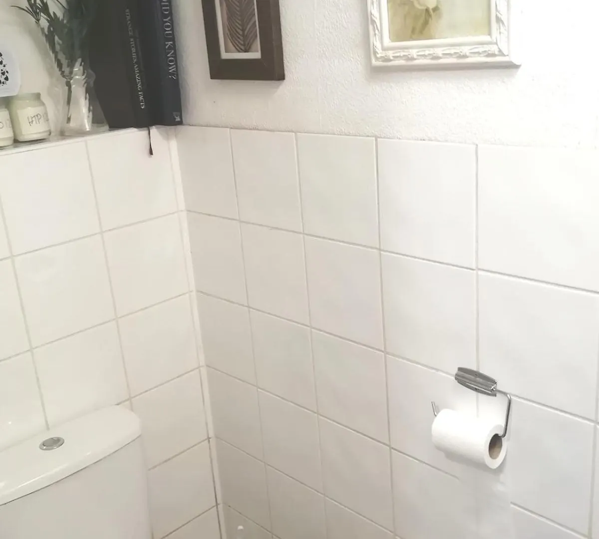 42 Churchbury Vrd, Room 2 Eltham Homestay