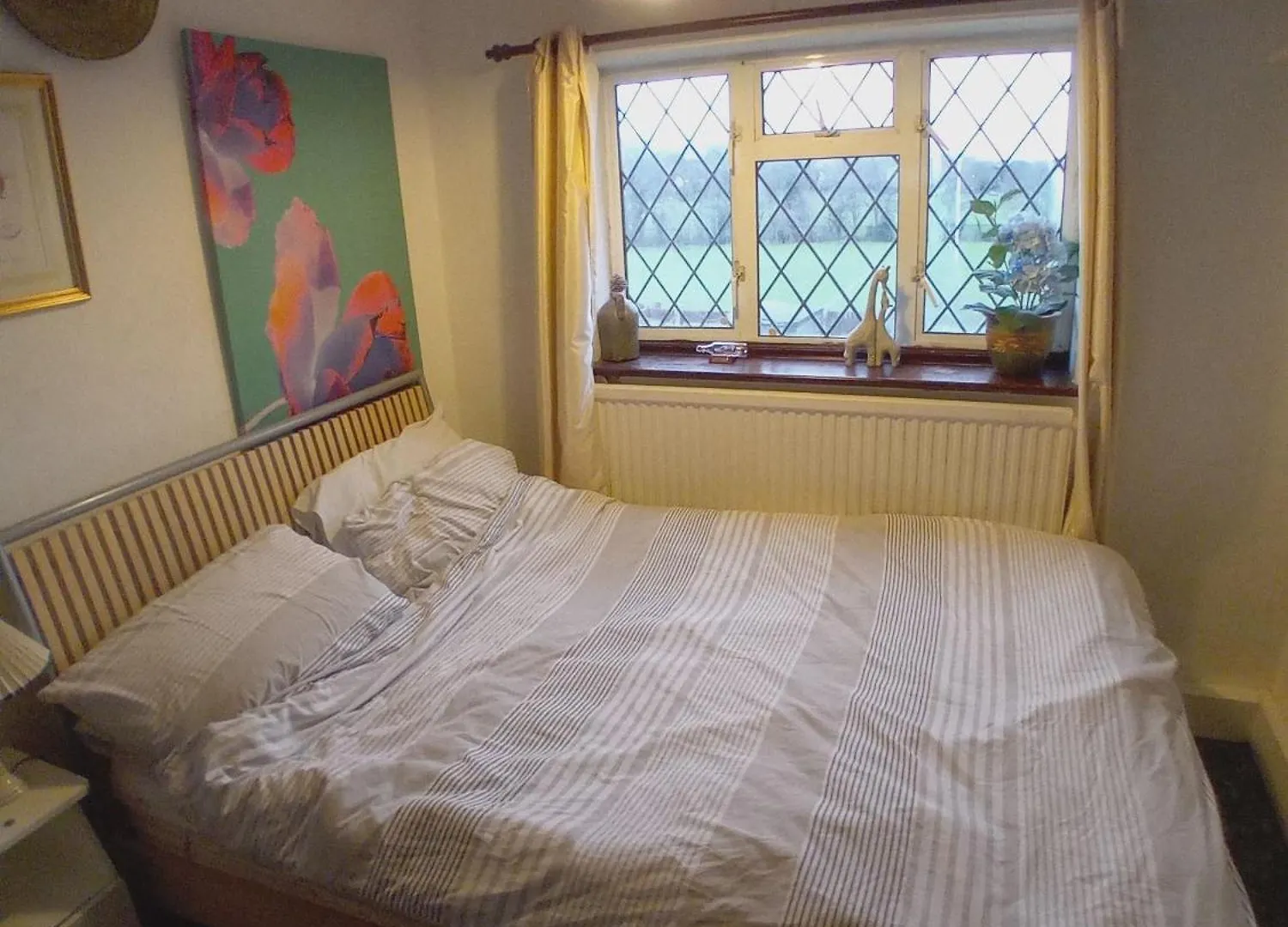 42 Churchbury Vrd, Room 2 Eltham